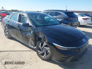 ✅ 2025 Hyundai Elantra SEL Convenience • VIN: KMHLS4DGXSU935782 • Lot: 43507597. Listed on IAAI with 19,234 mi. Free auction sales archive from the USA and detailed vehicle history report at DreamBid. Image 1.