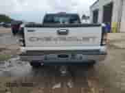 2004 Chevrolet Silverado 1500 LS z VIN 1GCEC14V84Z108022, wystawiony jako Copart lot #73192974 z przebiegiem 161 919 mil mil oraz Szkoda całkowita • Salvage title. Historia ofert i sprzedaży dostępna na DreamBid. Obrazek 6.