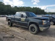 ✅ 2003 Chevrolet Silverado 2500HD LS • VIN: 1GCHC29U23E198146 • Лот: 73506314. Опубликован ранее на Copart с пробегом 232 549 миль. Бесплатный доступ к архиву аукционных продаж из США и подробный отчёт об истории автомобиля на DreamBid. Изображение 4.