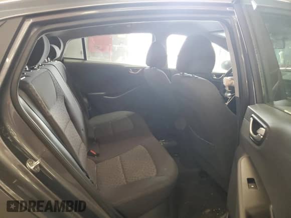 2019 Hyundai Ioniq Blue с VIN KMHC65LC8KU156616, выставлен на аукционе Copart как лот 72121664 с пробегом 33 668 миль миль и Списание • Salvage title. История ставок и продаж доступна на DreamBid. Изображение 10.