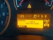 ✅ 2014 Nissan Titan SV • VIN: 1N6AA0EC8EN501679 • Lot: 42823279. Wystawiony na IAAI z przebiegiem 135 111 mil. Bezpłatny archiwum sprzedaży aukcyjnych z USA i szczegółowy raport historii pojazdu na DreamBid. Zdjęcie 15.