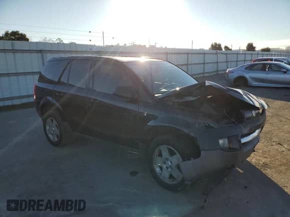 2004 Saturn VUE V6 z VIN 5GZCZ53404S873769, wystawiony jako Copart lot #83220524 z przebiegiem 243 262 mil mil oraz Szkoda całkowita • Salvage title. Historia ofert i sprzedaży dostępna na DreamBid. Obrazek 4.