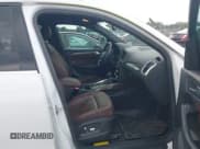 ✅ 2014 Audi Q5 Premium • VIN: WA1CFAFP9EA014495 • Lot: 42927348. Wystawiony na IAAI z przebiegiem 110 736 mil. Bezpłatny archiwum sprzedaży aukcyjnych z USA i szczegółowy raport historii pojazdu na DreamBid. Zdjęcie 5.