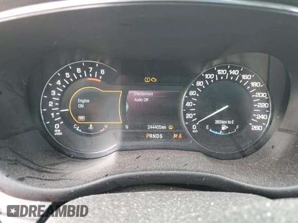 ✅ 2016 Lincoln MKC Select • VIN: 5LMCJ2D9XGUJ07986 • Lot: 83865395. Listed on Copart with 244,405 mi. Free auction sales archive from the USA and detailed vehicle history report at DreamBid. Image 9.