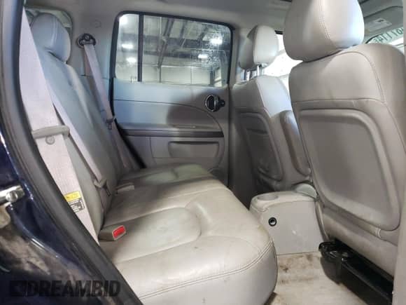 2007 Chevrolet HHR LT z VIN 3GNDA33P77S527374, wystawiony jako Copart lot #72487114 z przebiegiem 135 661 mil mil oraz Szkoda całkowita • Salvage title. Historia ofert i sprzedaży dostępna na DreamBid. Obrazek 11.