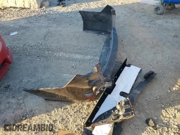 ✅ 2022 Honda Odyssey Touring • VIN: 5FNRL6H88NB002325 • Lot: 92027675. Listed on Copart with 96,123 mi. Free auction sales archive from the USA and detailed vehicle history report at DreamBid. Image 13.