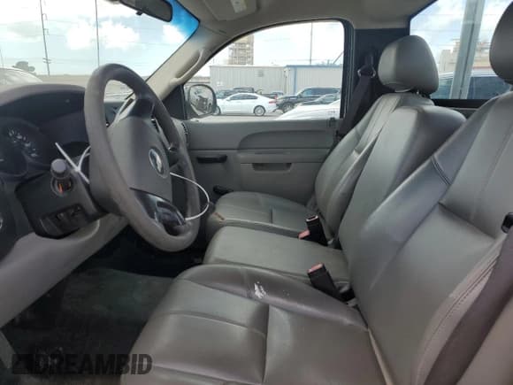 ✅ 2010 Chevrolet Silverado 1500 Work Truck • VIN: 1GCPCPEXXAZ176314 • Lot: 85104545. Listed on Copart with Not provided. Free auction sales archive from the USA and detailed vehicle history report at DreamBid. Image 7.