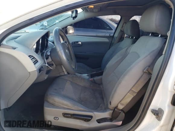 ✅ 2011 Chevrolet Malibu 1LT • VIN: 1G1ZC5E14BF186535 • Lot: 81249214. Listed on Copart with 178,547 mi. Free auction sales archive from the USA and detailed vehicle history report at DreamBid. Image 7.