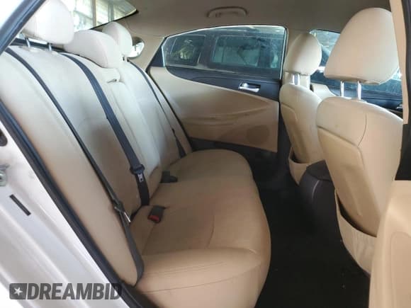 ✅ 2012 Hyundai Sonata GLS • VIN: 5NPEB4AC0CH381551 • Lot: 73535174. Listed on Copart with 194,632 mi. Free auction sales archive from the USA and detailed vehicle history report at DreamBid. Image 10.