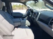 ✅ 2019 Ford F-150 XL • VIN: 1FTEW1C48KFC75687 • Lot: 41908255. Wystawiony na IAAI z przebiegiem 79 932 mil. Bezpłatny archiwum sprzedaży aukcyjnych z USA i szczegółowy raport historii pojazdu na DreamBid. Zdjęcie 5.