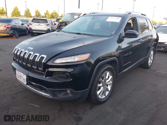✅ 2017 Jeep Cherokee Limited • VIN: 1C4PJLDB7HW523257 • Lot: 42872208. Wystawiony na IAAI z przebiegiem 123 546 mil. Bezpłatny archiwum sprzedaży aukcyjnych z USA i szczegółowy raport historii pojazdu na DreamBid. Zdjęcie 17.