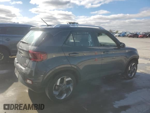 ✅ 2024 Hyundai Venue SEL • VIN: KMHRC8A31RU299747 • Lot: 48219715. Listed on Copart with 26,810 mi. Free auction sales archive from the USA and detailed vehicle history report at DreamBid. Image 3.