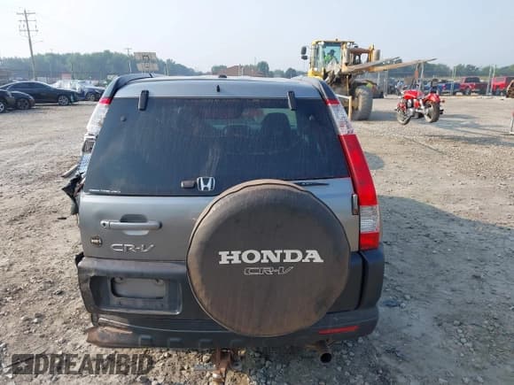 ✅ 2006 Honda CR-V EX • VIN: JHLRD78866C006345 • Lot: 42906414. Wystawiony na IAAI z przebiegiem 128 997 mil. Bezpłatny archiwum sprzedaży aukcyjnych z USA i szczegółowy raport historii pojazdu na DreamBid. Zdjęcie 17.