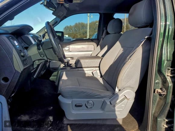 ✅ 2013 Ford F-150 XL • VIN: 1FTFW1ET5DFA26582 • Лот: 93960205. Опубликован ранее на Copart с пробегом 199 050 миль. Бесплатный доступ к архиву аукционных продаж из США и подробный отчёт об истории автомобиля на DreamBid. Изображение 7.