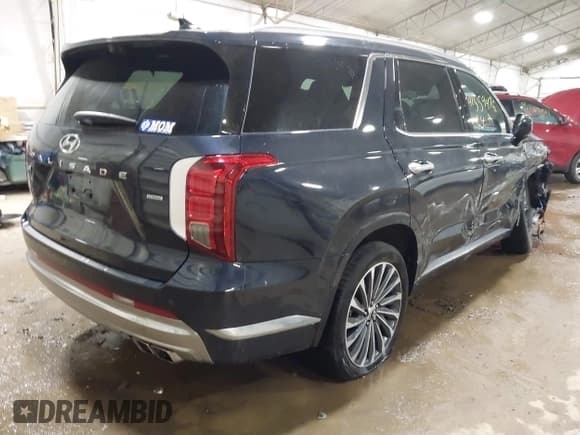 ✅ 2024 Hyundai Palisade Calligraphy • VIN: KM8R7DGEXRU749935 • Лот: 41559476. Опубликован ранее на IAAI с пробегом 16 343 миль. Бесплатный доступ к архиву аукционных продаж из США и подробный отчёт об истории автомобиля на DreamBid. Изображение 4.
