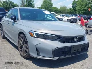 ✅ 2025 Honda Civic Sport • VIN: 2HGFE2F52SH575453 • Lot: 43524183. Listed on IAAI with 6,593 mi. Free auction sales archive from the USA and detailed vehicle history report at DreamBid. Image 1.