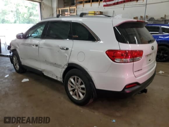 ✅ 2018 Kia Sorento LX • VIN: 5XYPGDA34JG348082 • Lot: 67633765. Listed on Copart with 109,787 mi. Free auction sales archive from the USA and detailed vehicle history report at DreamBid. Image 2.