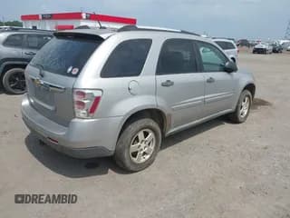 ✅ 2008 Chevrolet Equinox LS • VIN: 2CNDL13F486337008 • Лот: 42646225. Опубликован ранее на IAAI с пробегом 228 075 миль. Бесплатный доступ к архиву аукционных продаж из США и подробный отчёт об истории автомобиля на DreamBid. Изображение 4.