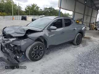 2023 Hyundai Santa Cruz SEL z VIN 5NTJCDAE9PH071063, wystawiony jako Copart lot #71521414 z przebiegiem 47 913 mil mil oraz Szkoda całkowita • Salvage title. Historia ofert i sprzedaży dostępna na DreamBid. Obrazek 1.