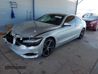 ✅ 2020 BMW 4 Series 440i • VIN: WBA4W7C0XLAH17203 • Lot: 61554064. Wystawiony na Copart z przebiegiem 25 565 mil. Bezpłatny archiwum sprzedaży aukcyjnych z USA i szczegółowy raport historii pojazdu na DreamBid. Zdjęcie 1.