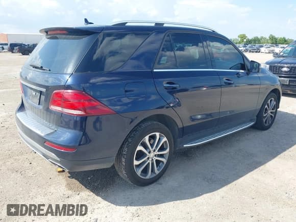 ✅ 2016 Mercedes-Benz GLE 350 • VIN: 4JGDA5JB3GA637301 • Lot: 42676196. Listed on IAAI with 150,128 mi. Free auction sales archive from the USA and detailed vehicle history report at DreamBid. Image 4.