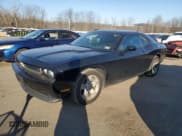 ✅ 2013 Dodge Challenger R/T • VIN: 2C3CDYBT3DH684409 • Lot: 42778935. Wystawiony na Copart z przebiegiem 164 405 mil. Bezpłatny archiwum sprzedaży aukcyjnych z USA i szczegółowy raport historii pojazdu na DreamBid. Zdjęcie 1.