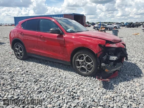 ✅ 2021 Alfa Romeo Stelvio • VIN: ZASPAKAN6M7D11261 • Лот: 68824005. Опубликован ранее на Copart с пробегом 29 891 миль. Бесплатный доступ к архиву аукционных продаж из США и подробный отчёт об истории автомобиля на DreamBid. Изображение 4.