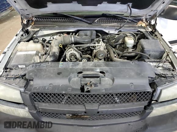 ✅ 2005 Chevrolet Silverado 1500 Work Truck • VIN: 1GCEC14X95Z226101 • Лот: 80382743. Опубликован ранее на Copart с пробегом 137 034 миль. Бесплатный доступ к архиву аукционных продаж из США и подробный отчёт об истории автомобиля на DreamBid. Изображение 11.