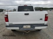 ✅ 2005 Ford Ranger XLT • VIN: 1FTYR44E75PA37793 • Lot: 80325915. Wystawiony na Copart z przebiegiem 203 831 mil. Bezpłatny archiwum sprzedaży aukcyjnych z USA i szczegółowy raport historii pojazdu na DreamBid. Zdjęcie 6.