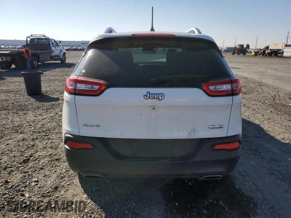 ✅ 2018 Jeep Cherokee Latitude Plus • VIN: 1C4PJMLX4JD530011 • Lot: 84009825. Wystawiony na Copart z przebiegiem 61 486 mil. Bezpłatny archiwum sprzedaży aukcyjnych z USA i szczegółowy raport historii pojazdu na DreamBid. Zdjęcie 6.