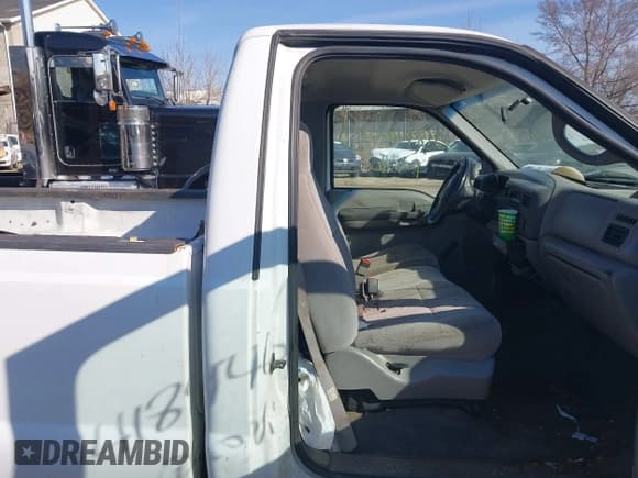 ✅ 1999 Ford F-250 XL • VIN: 1FTNF20L5XEA31347 • Lot: 41894604. Listed on IAAI with 248,801 mi. Free auction sales archive from the USA and detailed vehicle history report at DreamBid. Image 8.