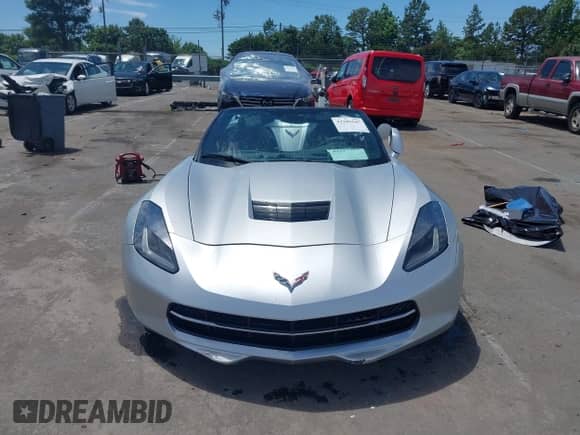 2014 Chevrolet Corvette Z51 3LT z VIN 1G1YM3D7XE5120603, wystawiony jako IAAI lot #42313984 z przebiegiem 64 199 mil mil oraz . Historia ofert i sprzedaży dostępna na DreamBid. Obrazek 12.