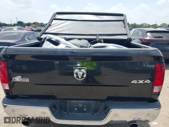 ✅ 2017 Ram 1500 Big Horn • VIN: 3C6RR7LT2HG505242 • Лот: 42738261. Опубликован ранее на IAAI с пробегом 144 728 миль. Бесплатный доступ к архиву аукционных продаж из США и подробный отчёт об истории автомобиля на DreamBid. Изображение 17.