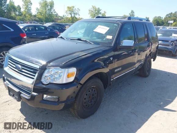 ✅ 2007 Ford Explorer Limited • VIN: 1FMEU75837UA98697 • Лот: 43160449. Опубликован ранее на IAAI с пробегом 155 409 миль. Бесплатный доступ к архиву аукционных продаж из США и подробный отчёт об истории автомобиля на DreamBid. Изображение 2.