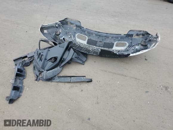 ✅ 2017 Jeep Grand Cherokee Trailhawk • VIN: 1C4RJFLGXHC735224 • Лот: 92037305. Опубликован ранее на Copart с пробегом 146 309 миль. Бесплатный доступ к архиву аукционных продаж из США и подробный отчёт об истории автомобиля на DreamBid. Изображение 13.