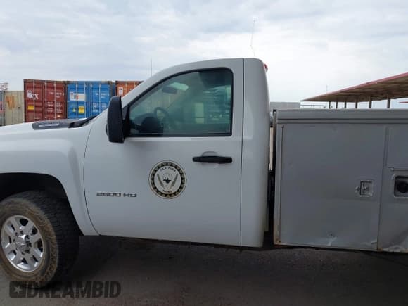 ✅ 2012 Chevrolet Silverado 2500HD Work Truck • VIN: 1GC0CVCG0CF142086 • Lot: 42761543. Wystawiony na IAAI z przebiegiem 159 598 mil. Bezpłatny archiwum sprzedaży aukcyjnych z USA i szczegółowy raport historii pojazdu na DreamBid. Zdjęcie 14.