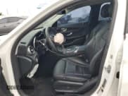 ✅ 2017 Mercedes-Benz C 300 • VIN: WDDWF4KB5HR304016 • Lot: 47482675. Wystawiony na Copart z przebiegiem 76 560 mil. Bezpłatny archiwum sprzedaży aukcyjnych z USA i szczegółowy raport historii pojazdu na DreamBid. Zdjęcie 7.