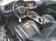 ✅ 2016 Dodge Challenger R/T • VIN: 2C3CDZBT5GH309275 • Lot: 92391655. Wystawiony na Copart z przebiegiem 149 996 mil. Bezpłatny archiwum sprzedaży aukcyjnych z USA i szczegółowy raport historii pojazdu na DreamBid. Zdjęcie 8.