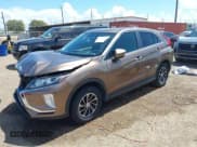 ✅ 2020 Mitsubishi Eclipse Cross ES • VIN: JA4AS3AA5LZ018320 • Lot: 42565416. Wystawiony na IAAI z przebiegiem 115 464 mil. Bezpłatny archiwum sprzedaży aukcyjnych z USA i szczegółowy raport historii pojazdu na DreamBid. Zdjęcie 2.