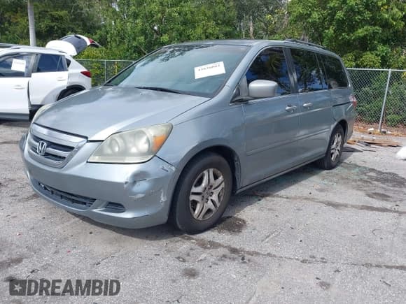 ✅ 2006 Honda Odyssey EX-L • VIN: 5FNRL38666B053689 • Lot: 43836082. Listed on IAAI with 171,596 mi. Free auction sales archive from the USA and detailed vehicle history report at DreamBid. Image 17.