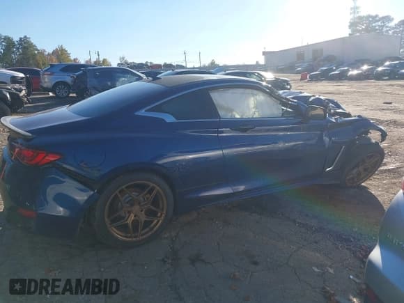 ✅ 2018 Infiniti Q60 Sport • VIN: JN1EV7EL5JM390688 • Lot: 40401587. Wystawiony na IAAI z przebiegiem 60 945 mil. Bezpłatny archiwum sprzedaży aukcyjnych z USA i szczegółowy raport historii pojazdu na DreamBid. Zdjęcie 12.