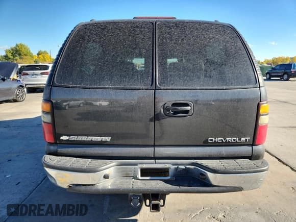 ✅ 2004 Chevrolet Suburban LT • VIN: 3GNEC16T64G123198 • Lot: 86888775. Listed on Copart with 201,605 mi. Free auction sales archive from the USA and detailed vehicle history report at DreamBid. Image 6.