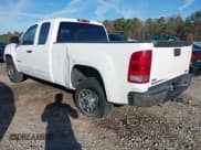 ✅ 2011 GMC Sierra 1500 SLE • VIN: 1GTR1VEA6BZ126994 • Lot: 40938932. Wystawiony na IAAI z przebiegiem 248 061 mil. Bezpłatny archiwum sprzedaży aukcyjnych z USA i szczegółowy raport historii pojazdu na DreamBid. Zdjęcie 3.
