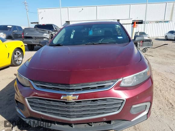 2016 Chevrolet Malibu LT z VIN 1G1ZE5STXGF318477, wystawiony jako IAAI lot #43421477 z przebiegiem 263 830 mil mil oraz . Historia ofert i sprzedaży dostępna na DreamBid. Obrazek 12.