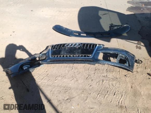 ✅ 2016 Audi Q5 Premium Plus • VIN: WA1L2AFP4GA011079 • Lot: 56651055. Listed on Copart with 80,712 mi. Free auction sales archive from the USA and detailed vehicle history report at DreamBid. Image 13.