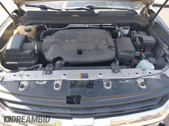 ✅ 2020 Chevrolet Colorado 2WD LT • VIN: 1GCGSCEN9L1171052 • Lot: 42492772. Listed on IAAI with 140,398 mi. Free auction sales archive from the USA and detailed vehicle history report at DreamBid. Image 10.