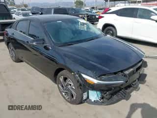 2024 Hyundai Elantra Limited with VIN KMHLN4DJ8RU119683, listed as a IAAI auction lot 43085324 with 10,515 mi miles and . Bid and sale history available at DreamBid. Image 1.