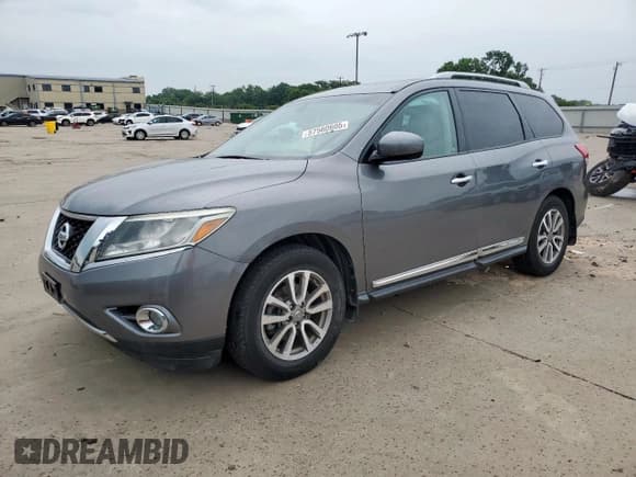 ✅ 2016 Nissan Pathfinder SL • VIN: 5N1AR2MM8GC604189 • Lot: 57560605. Listed on Copart with 127,896 mi. Free auction sales archive from the USA and detailed vehicle history report at DreamBid. Image 1.