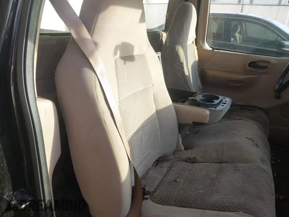 ✅ 2004 Ford F-150 XL • VIN: 2FTRF17294CA71165 • Лот: 43779208. Опубликован ранее на IAAI с пробегом Не указан. Бесплатный доступ к архиву аукционных продаж из США и подробный отчёт об истории автомобиля на DreamBid. Изображение 8.