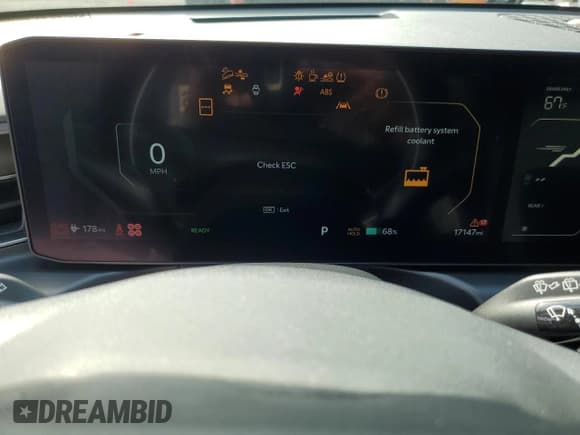 ✅ 2024 Kia EV9 GT-Line • VIN: KNDAEFS5XR6020316 • Lot: 67569255. Wystawiony na Copart z przebiegiem 17 147 mil. Bezpłatny archiwum sprzedaży aukcyjnych z USA i szczegółowy raport historii pojazdu na DreamBid. Zdjęcie 9.